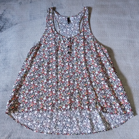 Divided Women's Floral tank top size 6 - Picture 3 of 15